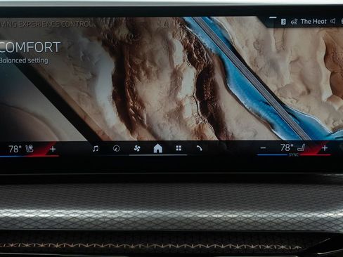 Used 2025 BMW 330i xDrive Sedan image 23