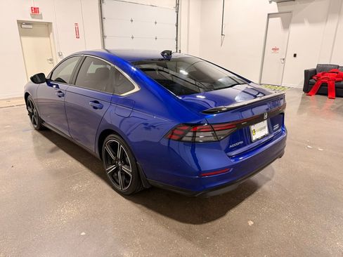 Used 2024 Honda Accord Sport image 7