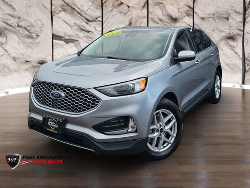Used 2023 Ford Edge SEL w/ Convenience Package AWD/4WD image 3