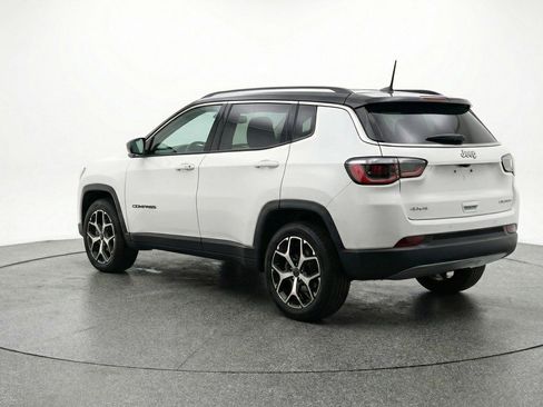 Used 2025 Jeep Compass Limited AWD/4WD image 6