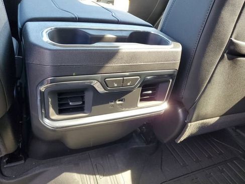 New 2026 GMC Sierra 1500 SLT w/ SLT Premium Plus Package AWD/4WD image 18