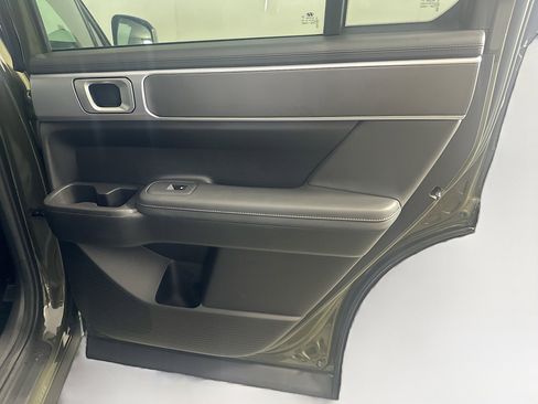Used 2025 Hyundai Santa Fe SEL FWD image 33