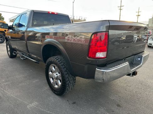 Used 2018 RAM 2500 Tradesman w/ Chrome Appearance Group AWD/4WD image 6