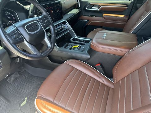 Used 2024 GMC Sierra 2500 Denali Ultimate w/ Max Trailering Package AWD/4WD image 10