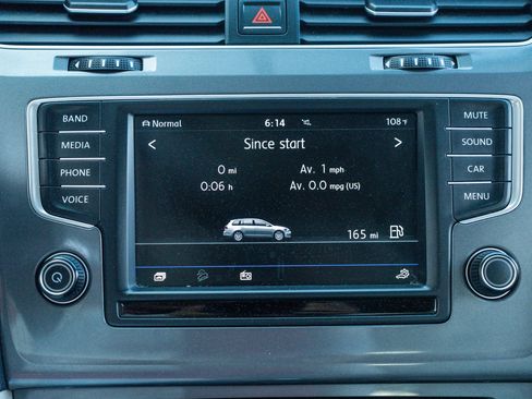 Used 2017 Volkswagen Golf Alltrack S AWD/4WD image 32