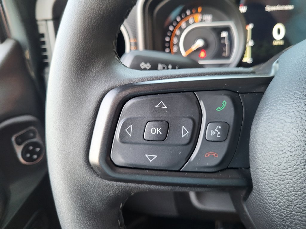 Used 2026 Jeep Gladiator Mojave AWD/4WD image 23