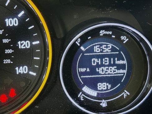 Used 2022 Honda HR-V LX image 16