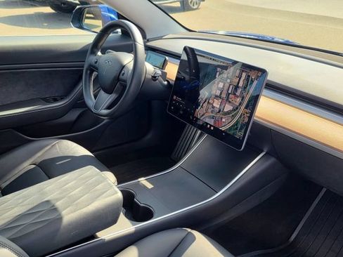 Used 2018 Tesla Model 3 Long Range AWD/4WD image 31