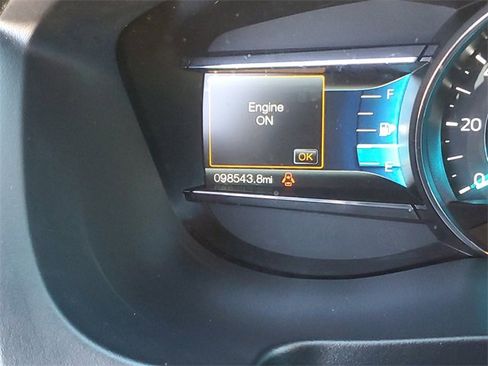 Used 2017 Ford Explorer XLT w/ Equipment Group 202A image 17