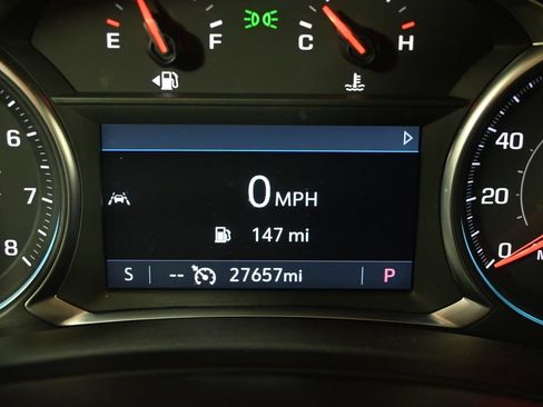 Used 2023 Chevrolet Equinox RS AWD/4WD image 25