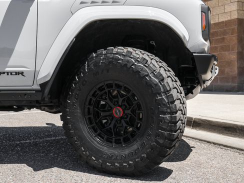 Certified 2026 Ford Bronco Raptor AWD/4WD image 13