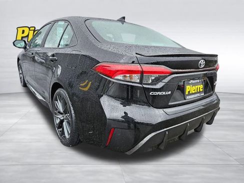 Used 2024 Toyota Corolla XSE image 3