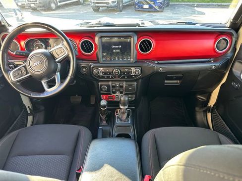 Used 2020 Jeep Gladiator Rubicon w/ Dual Top Group image 17