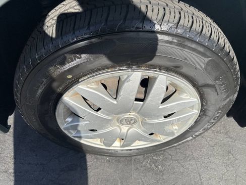 Used 2007 Toyota Sienna LE image 30