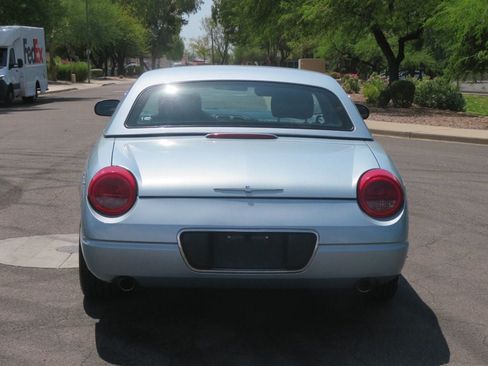 Used 2004 Ford Thunderbird RWD image 12