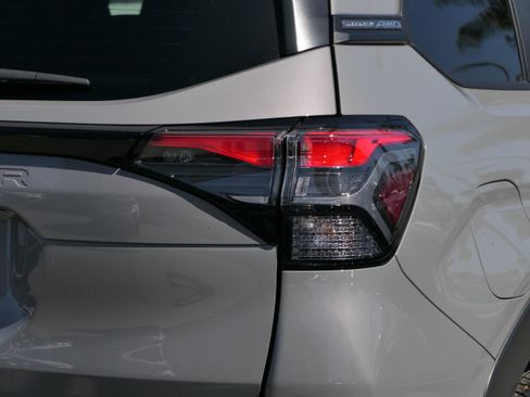 Certified 2026 Subaru Forester Premium AWD/4WD image 6