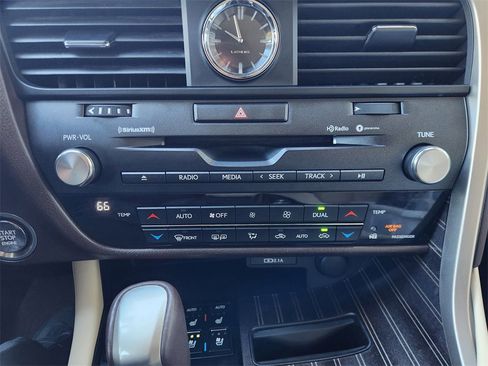 Used 2020 Lexus RX 350 AWD w/ Luxury Package image 18