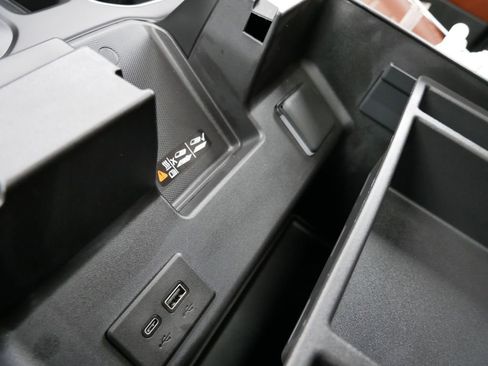 Used 2023 GMC Sierra 1500 Denali Ultimate image 22