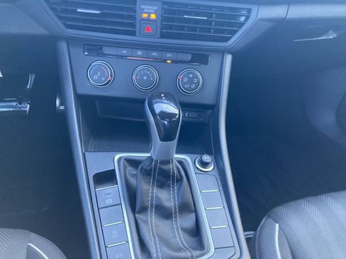 Certified 2023 Volkswagen Jetta Sport image 17