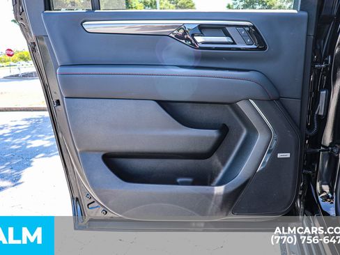 Used 2025 Chevrolet Suburban RST w/ Comfort Package AWD/4WD image 51