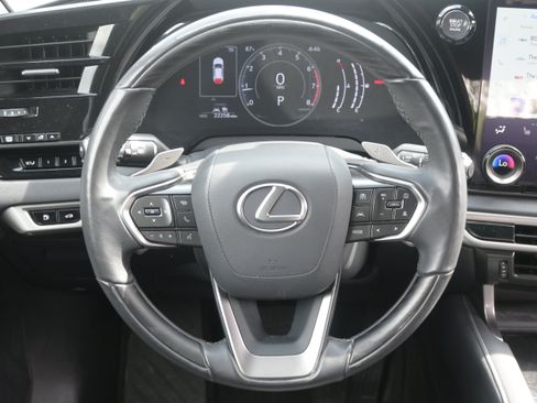 Used 2023 Lexus RX 350 Premium w/ Accessory Package AWD/4WD image 17