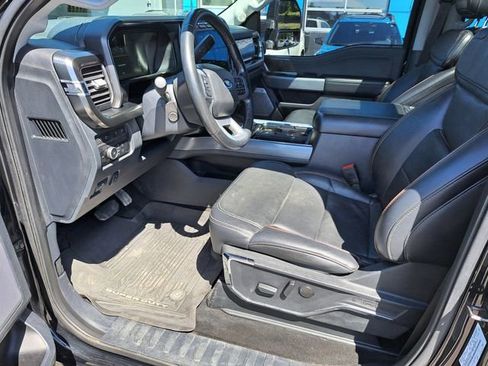 Used 2024 Ford F350 Lariat w/ Lariat Ultimate Package AWD/4WD image 12