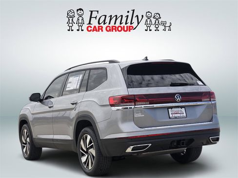 New 2026 Volkswagen Atlas SE image 3