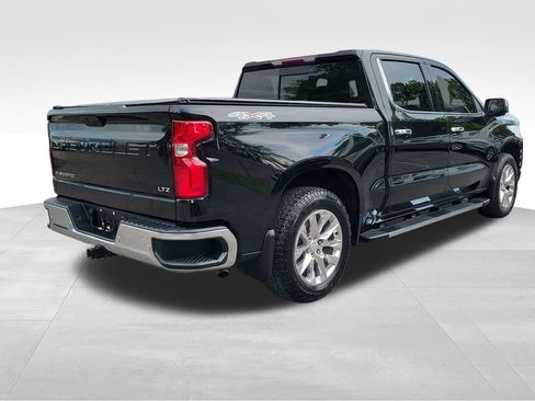 Certified 2021 Chevrolet Silverado 1500 LTZ w/ LTZ Convenience Package II AWD/4WD image 4