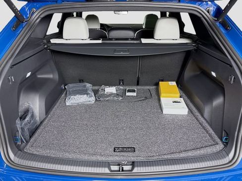 New 2026 Volkswagen Atlas Cross Sport SEL Premium R-Line AWD/4WD image 28