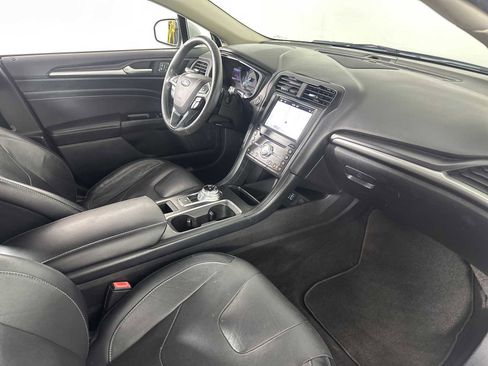 Used 2019 Ford Fusion Titanium image 35