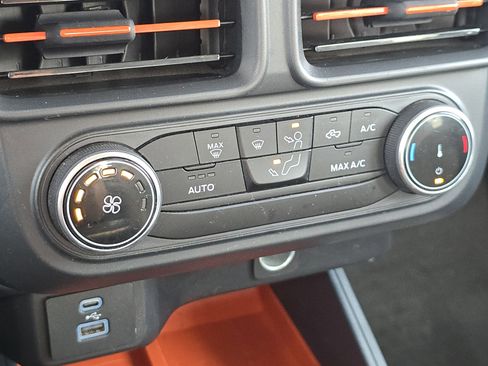 Used 2024 Ford Maverick XLT image 22