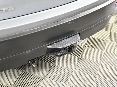 Used 2016 Toyota Highlander XLE image 16