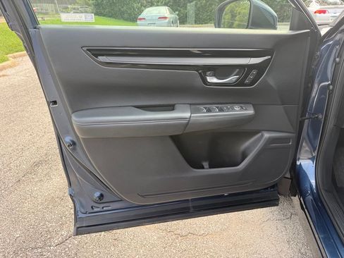 Used 2023 Honda CR-V EX-L image 18