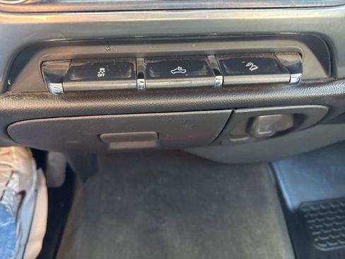 Used 2015 Chevrolet Silverado 1500 LT w/ LT Convenience Package image 37