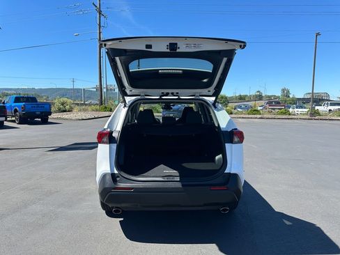 Certified 2024 Toyota RAV4 XLE w/ Convenience Package AWD/4WD image 12