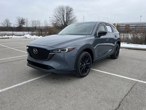 Used 2023 MAZDA CX-5 Carbon Edition image 3