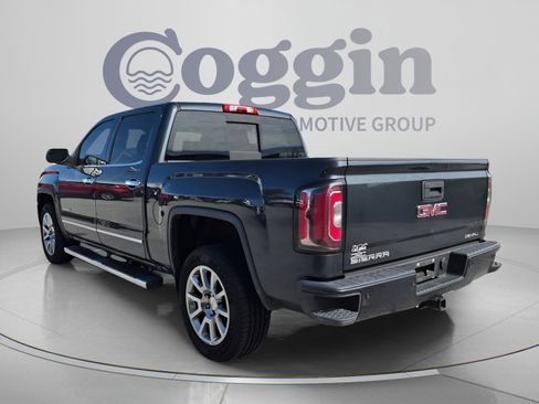 Used 2018 GMC Sierra 1500 Denali RWD image 3