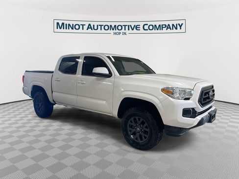 Used 2023 Toyota Tacoma SR AWD/4WD image 1