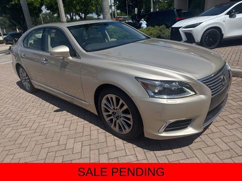 Used 2014 Lexus LS 460 w/ Comfort Package RWD image 1