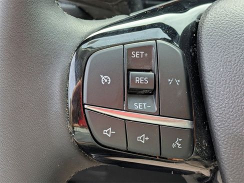 Used 2023 Ford Escape Active image 17