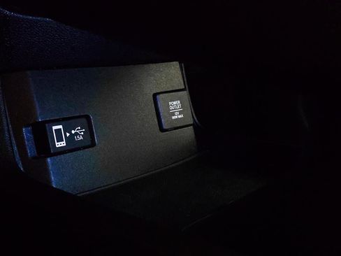 Used 2016 Honda Civic Touring image 34