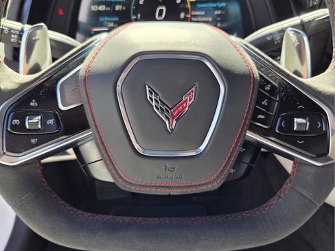 Used 2023 Chevrolet Corvette Stingray Premium Cpe w/ Z51 Performance Package RWD image 23