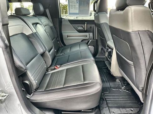 Used 2024 GMC Hummer EV 3X w/ Extreme Off-Road Package image 28
