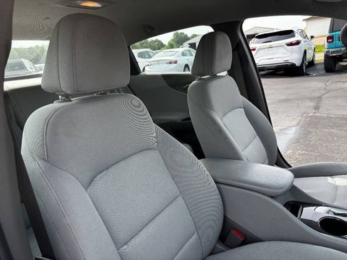 Used 2022 Chevrolet Malibu LS w/ Driver Confidence Package II FWD image 24