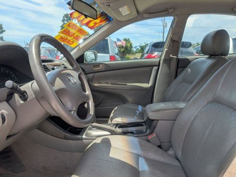 Used 2002 Toyota Camry LE image 17