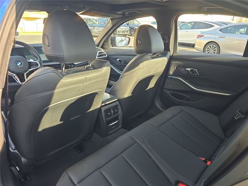 Used 2025 BMW M340i Sedan RWD image 10