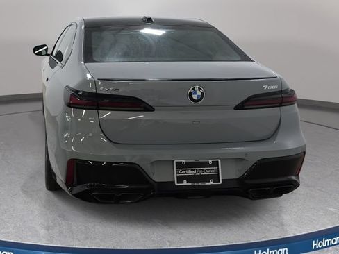 Certified 2023 BMW 760i xDrive w/ Luxury Rear Seating Package AWD/4WD image 6