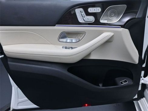 Used 2024 Mercedes-Benz GLE 350 4MATIC image 21