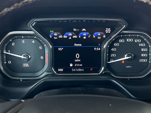 Used 2021 GMC Yukon AT4 image 24