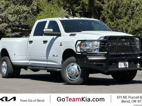 Used 2022 RAM 3500 Tradesman AWD/4WD image 1